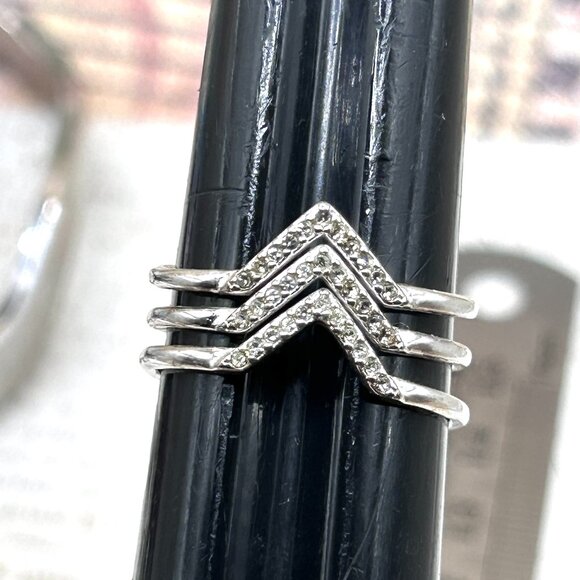 Stella & Dot Silver Crystal Chevron Wide Band Designer Signed Ring - Picture 7 of 13